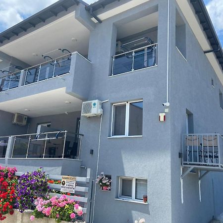 Apartments Miki بوليخرونو المظهر الخارجي الصورة