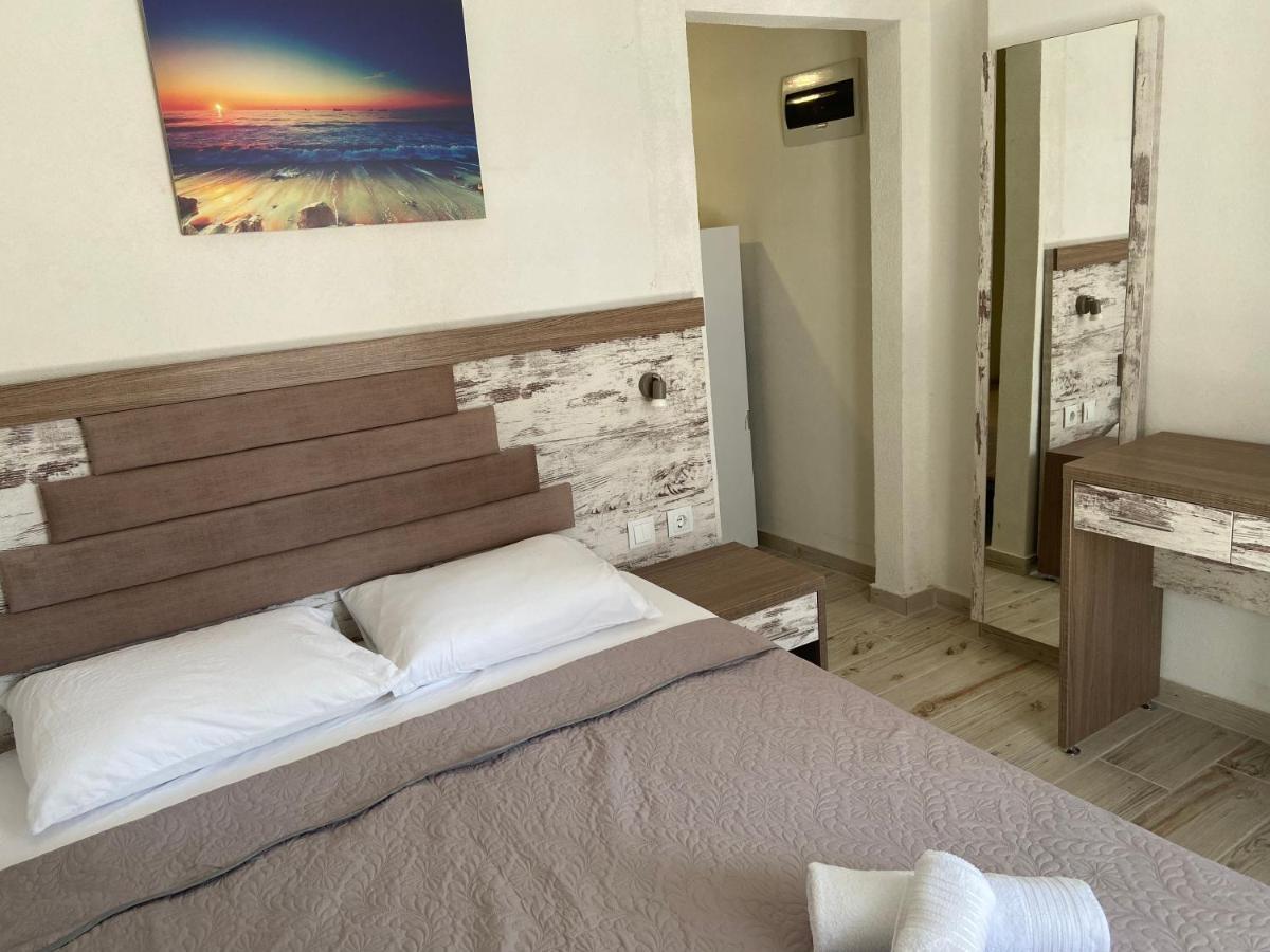 Apartments Miki بوليخرونو المظهر الخارجي الصورة