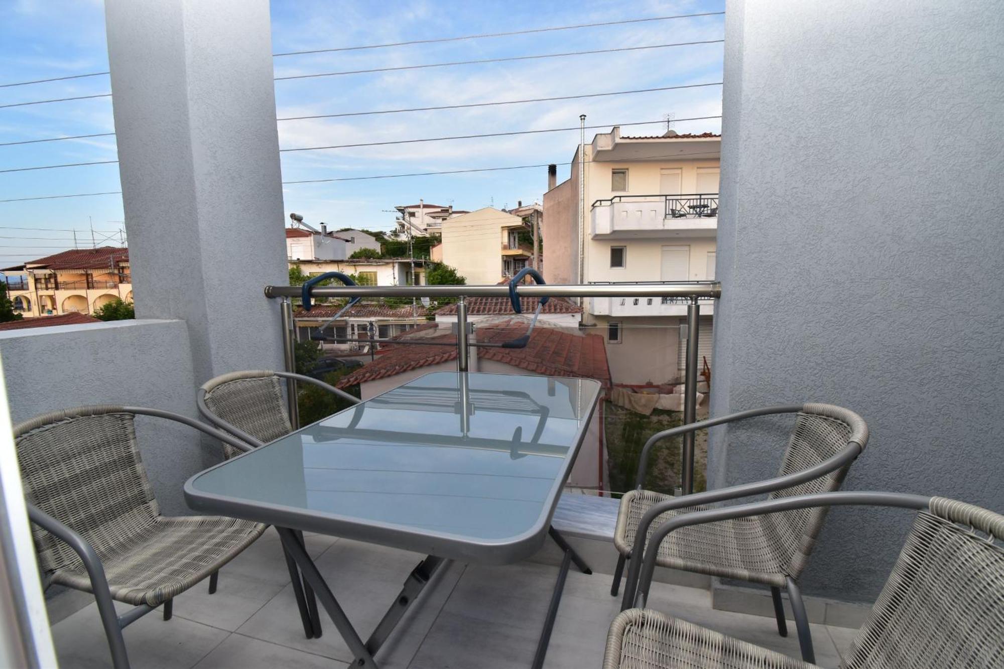Apartments Miki بوليخرونو المظهر الخارجي الصورة