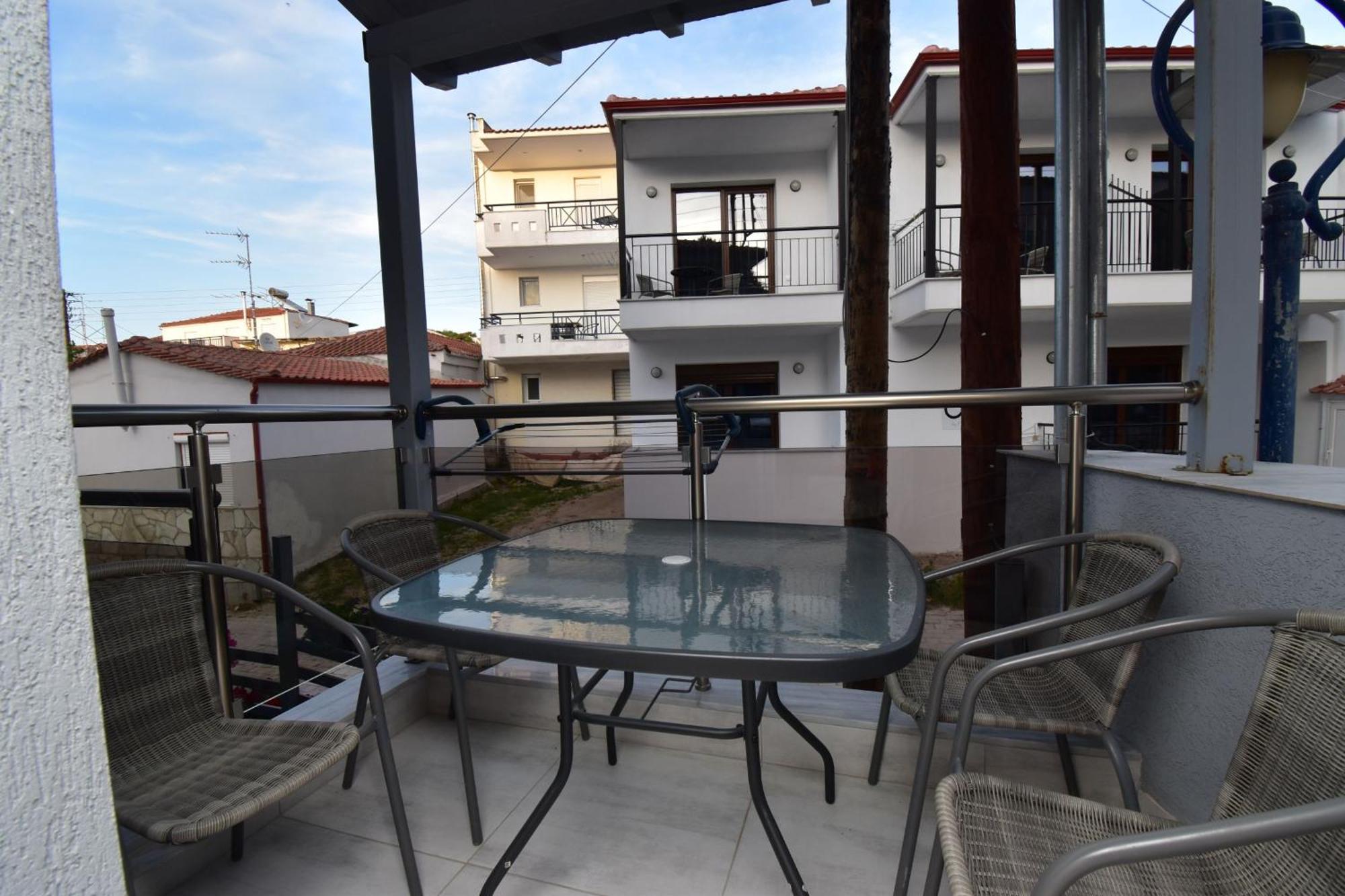 Apartments Miki بوليخرونو المظهر الخارجي الصورة