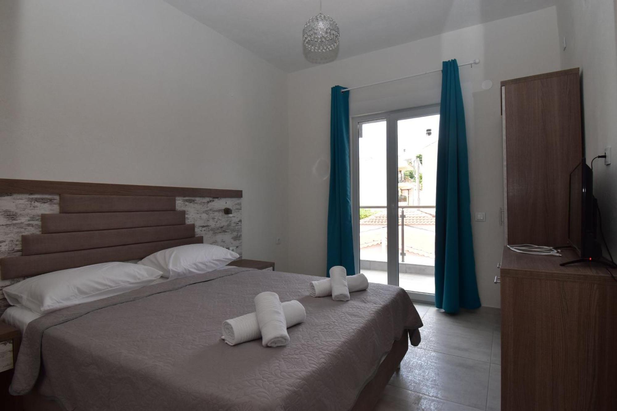 Apartments Miki بوليخرونو المظهر الخارجي الصورة
